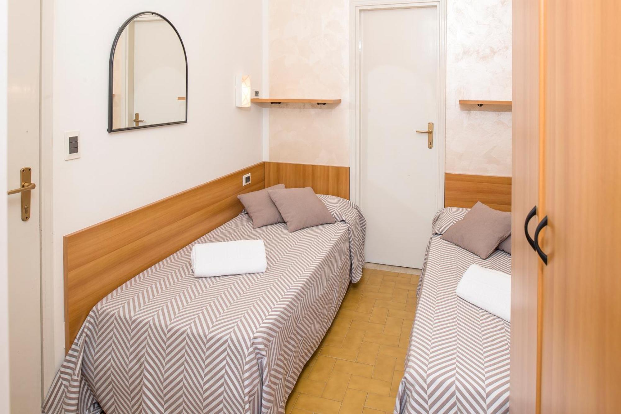 Hotel Taormina Bardolino Luaran gambar