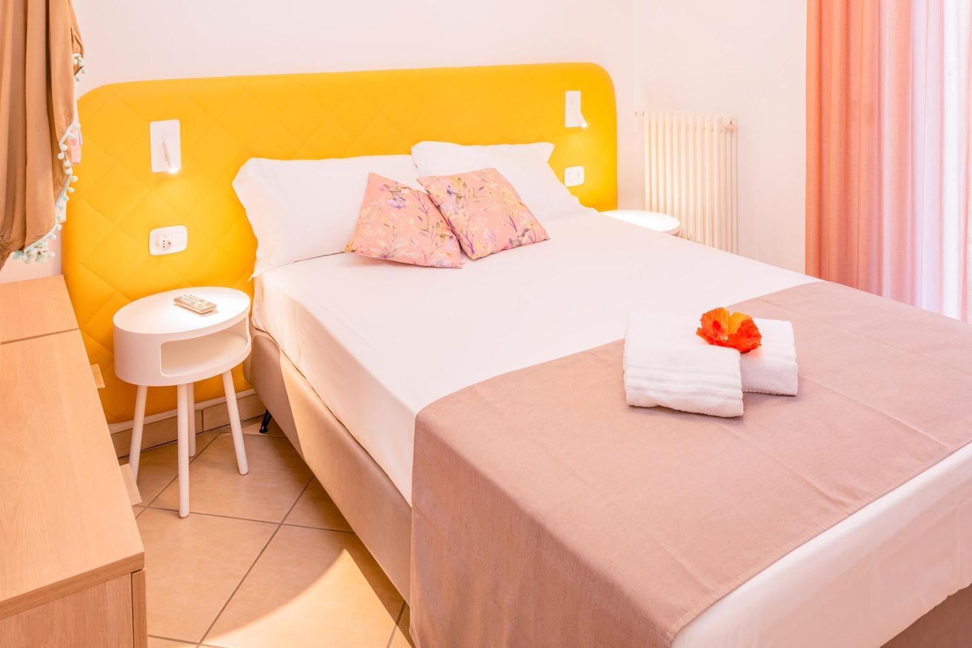 Hotel Taormina Bardolino Luaran gambar